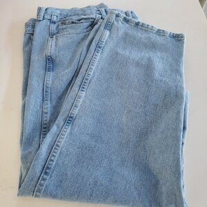 Wrangler Rugged Wear Men's 5 Pocket Straight Leg Light Wash Jean's 46 x 28